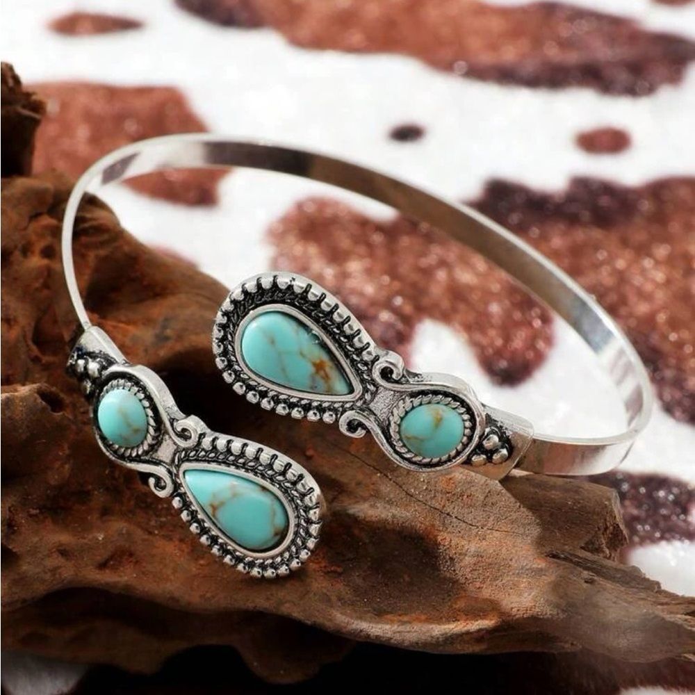 Western Fake Turquoise Stone Antique Cuff Bangle Bracelet - Picture 3 of 9